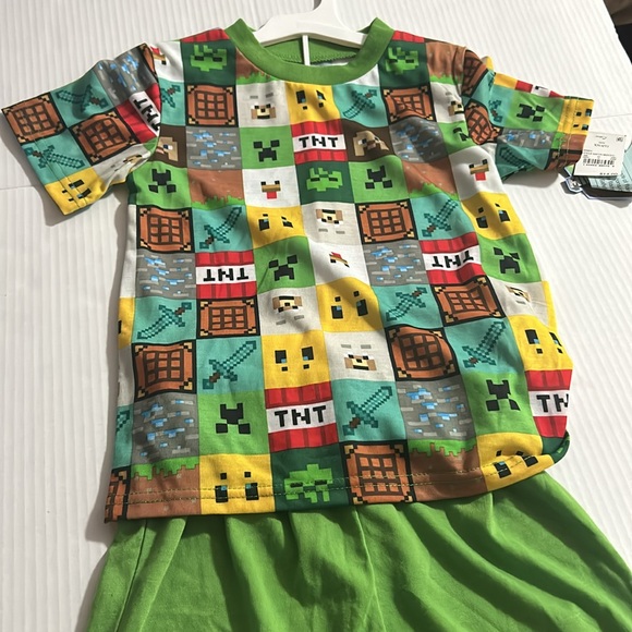 NWT Minecraft Boys Size XS4/5 Pijamas Set - Picture 2 of 4
